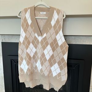 Oversized Argyle Sweater Vest (BRAND NEW)